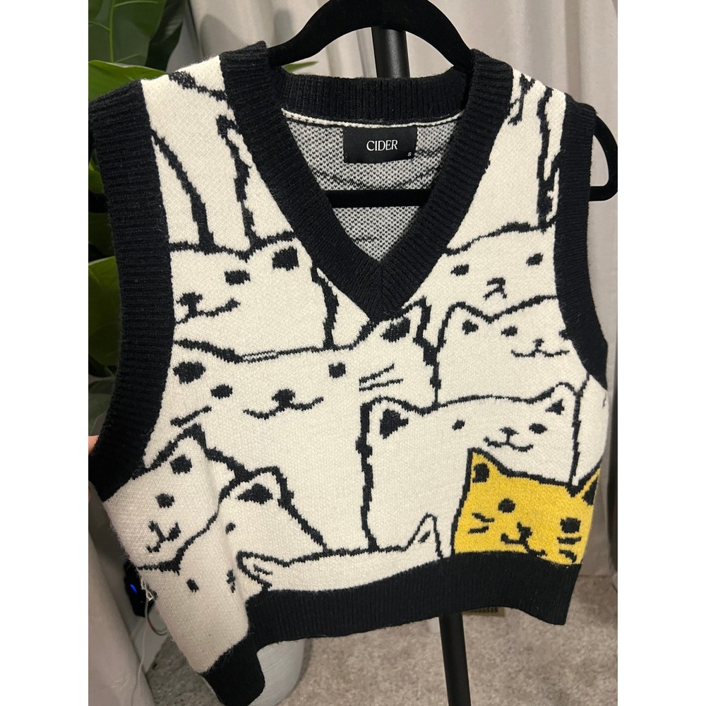 Cider Women Black White Cat Print Sweater Vest V-Neck Sleeveless Knit Top Small - Picture 3 of 4